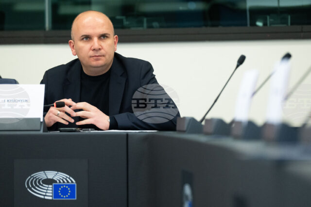 ОБНОВЕНА Председателката на ЕП обяви, че Европейската прокуратура е поискала от нея отнемането на имунитета на българския евродепутат Илхан Кючюк