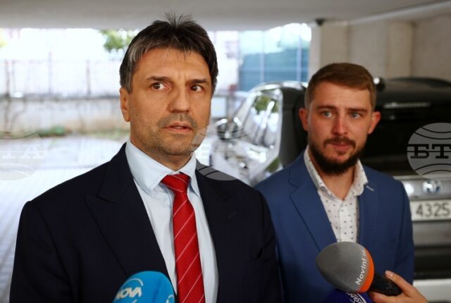 ОПГ в МВР? Що е то? Столичната полиция установи съхранителна база за наркотици, равняващи се на над 100 хиляди дози