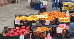 Основни продукти за коледно-новогодишните празници ще струват между 80 и 120 лева на семейство от четирима души в Сливен