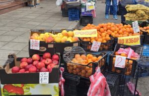 Основни продукти за коледно-новогодишните празници ще струват между 80 и 120 лева на семейство от четирима души в Сливен