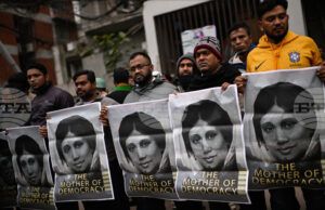 ПОРТРЕТ
                                                                                                АП: Бившият премиер на Бангладеш Халеда Зия почина на 80-годишна възраст