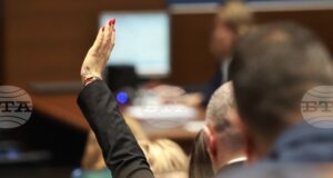 Парламентът ратифицира Споразумението за принос между България и Европейската инвестиционна банка по отношение на Фонд "ЕС за Украйна"