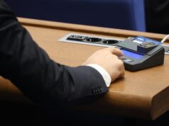 Парламентът ще гласува промени по важни законопроекти народно събрание