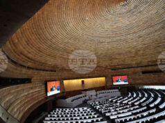 Партиите в Тайланд обявиха кандидатите си за премиер преди изборите през февруари