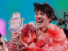 Победителят в „Евровизия“ – Немо, връща трофея в знак на протест срещу включването на Израел в конкурса Победителят в „Евровизия“ - Немо, връща трофея в знак на протест срещу включването на Израел в песенния конкурс