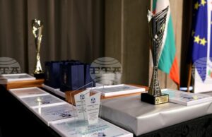 Полицейски служители и колективи с високи професионални резултати през годината ще бъдат отличени на церемонията „Полицай на годината 2025” Полицейски служители и колективи с високи професионални резултати през годината ще бъдат отличени на церемонията „Полицай на годината 2025”