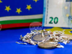 Полицията съветва да не се доверяваме на непознати, които предлагат по-добри условия за обмяна на левове в евро