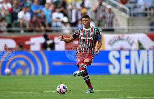 Порто подписа с 41-годишния бразилец Тиаго Силва