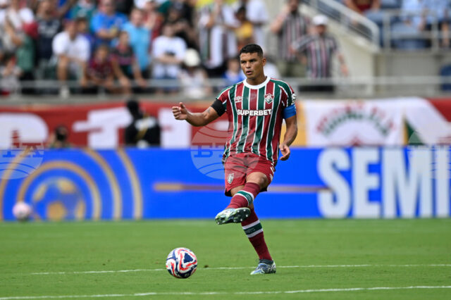 Порто подписа с 41-годишния бразилец Тиаго Силва