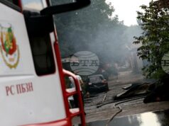 Потушени са 52 пожара в страната за последното денонощие, има един загинал и един пострадал Около 20 леки автомобила са засегнати от пожар в столичния квартал "Гоце Делчев"
