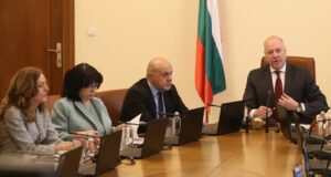 Правителство, "Желязков"