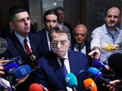Правителството да подаде оставка веднага, призоваха от ПП-ДБ
