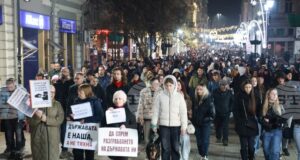 Протест с искания за оставка на правителството в Русе прерасна в шествие