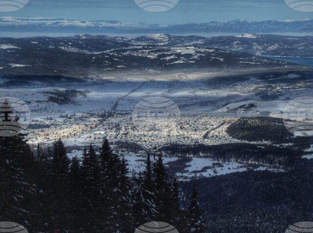 Пътеките в планините са заледени и туристите трябва да внимават, Пътеките в планините са заледени и туристите трябва да внимават, предупредиха от Планинската спасителна служба на БЧК