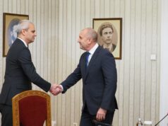 "Възраждане" на консултации при президента Радев