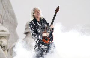 Рок бандата „Куин“ ще пусне неиздавана коледна песен, записана през 1974 г.