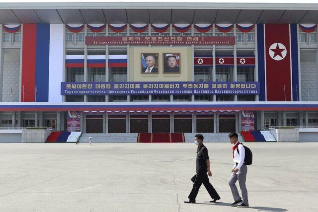 Русия изпрати украински деца в Северна Корея Сателитни снимки показват, че Северна Корея внася петрол от Русия в количества, които надхвърлят наложените от ООН ограничения