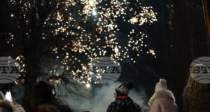 С празнична програма, местни ястия и пъстра заря Банско постави начало на зимния сезон