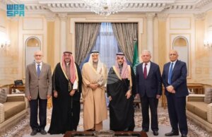 СПА: Саудитския външен министър се срещна с председателя на настоятелството на Оксфордския център за ислямски изследвания