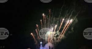 Самоков ще посрещне Нова година с фолклорна програма на централния площад „Захарий Зограф“