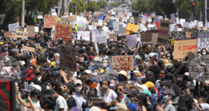 Сан Диего ще плати 30 млн. долара на семейството на тийнейджър, застрелян от полицията