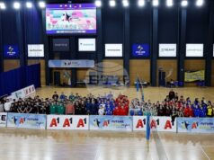 Световни вицешампиони откриха петия турнир за звезди на бъдещето в София заедно с Любо Ганев и Владо Николов