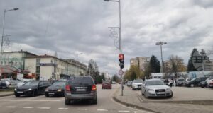 Свободни места, за лекари, медицинска сестра, учител и висшисти с технически специалности са обявени в бюрата по труда в Търговищко