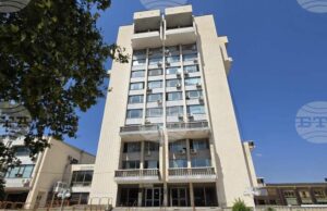 Свободни работни места за учители, инженери, помощник-нотариус, лекар и технолог са обявени в Добрич