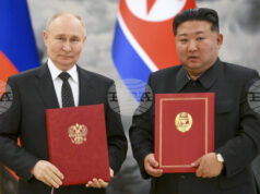 Севернокорейският лидер инспектира тест на ракета и работа по атомна подводница; Путин му е изпратил новогодишен поздрав, обяви Пхенян