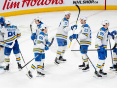 Сейнт Луис победи Чикаго в среща от редовния сезон в НХЛ Сейнт Луис победи Чикаго в среща от редовния сезон в НХЛ