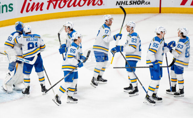 Сейнт Луис победи Чикаго в среща от редовния сезон в Сейнт Луис победи Чикаго в среща от редовния сезон в НХЛ