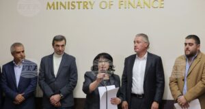 Постигнато е съгласие между синдикатите, бизнеса и правителството за Бюджет 2026