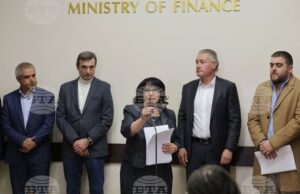 Постигнато е съгласие между синдикатите, бизнеса и правителството за Бюджет 2026