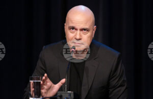 Слави Трифонов