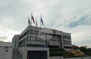 Словашкият парламент одобри план за разпускане на службата за защита на лицата, подаващи сигнали за корупция Словашкият парламент одобри план за разпускане на службата за защита на лицата, подаващи сигнали за корупция
