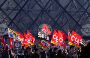 Служителите на Лувъра в Париж решиха да стачкуват