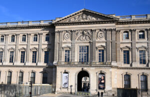 Служителите на Лувъра планират стачка заради недостиг на персонал и ресурси