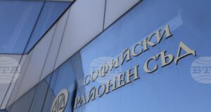 Софийският районен съд пусна под гаранция от 5000 лв. директора на столичното 138-о СУЗИЕ „Проф. Васил Златарски“