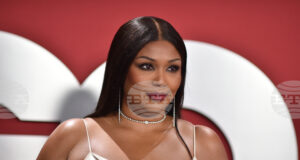 Съд в САЩ отхвърли обвинения срещу певицата Лизо, че е уволнила три танцьорки заради теглото им