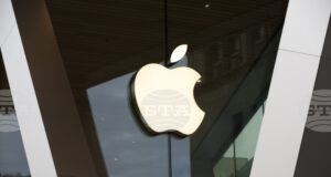 Съд в САЩ частично отмени санкции срещу „Епъл" по дело, заведено от „Епик геймс“