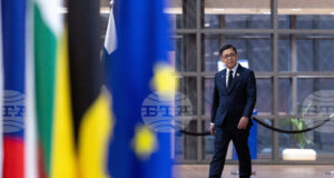 Тайландският външен министър и Рубио обсъдиха планирания телефонен разговор между Тръмп и тайландския премиер