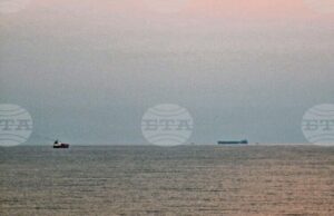 Танкерът "Кайрос" вече се намира в Бургаския залив