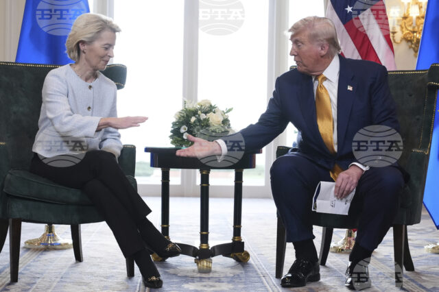 Председателката на ЕK Урсула фон дер Лайен на среща с президента на САЩ Доналд Тръмп в Шотландия