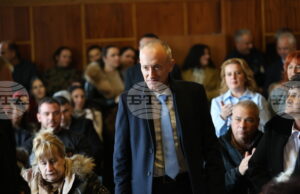 Учебните програми са твърде амбициозни и възпрепятстват учениците да учат с разбиране, каза пред учители в Якоруда министър Красимир Вълчев