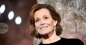 Филмът „Аватар“ е превърнал холивудската звезда Сигорни Уийвър е професионален плувец