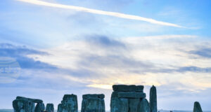 Хиляди хора се събраха край Стоунхендж за зимното слънцестоене