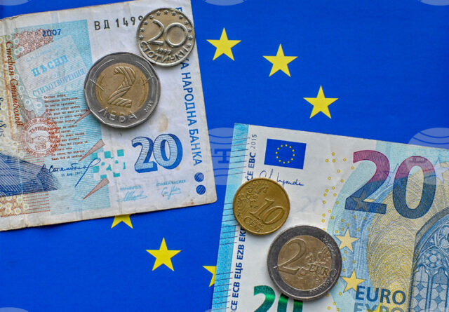 Централните банки в еврозоната ще обменят левове в евро от 1 януари до 2 март 2026 г., съобщава БНБ