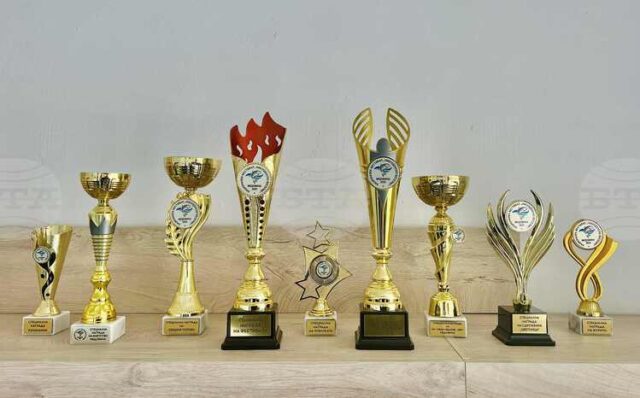 Четвъртото издание на националния фестивал “Никулденско веселие” в Медовина привлече Четвъртото издание на националния фестивал “Никулденско веселие” в Медовина привлече международно участие