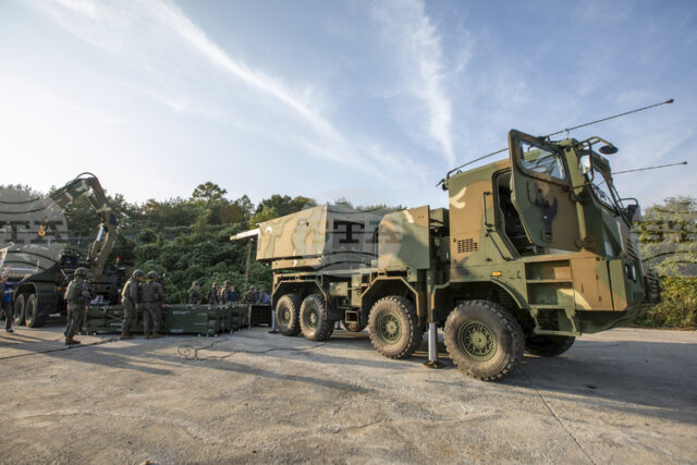 Южна Корея подписа сделка за доставка на шест ракетни системи за залпов огън на Естония