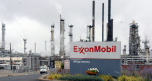 „ЕксънМобил“ ще намали инвестициите си в нисковъглеродни проекти през следващите пет години